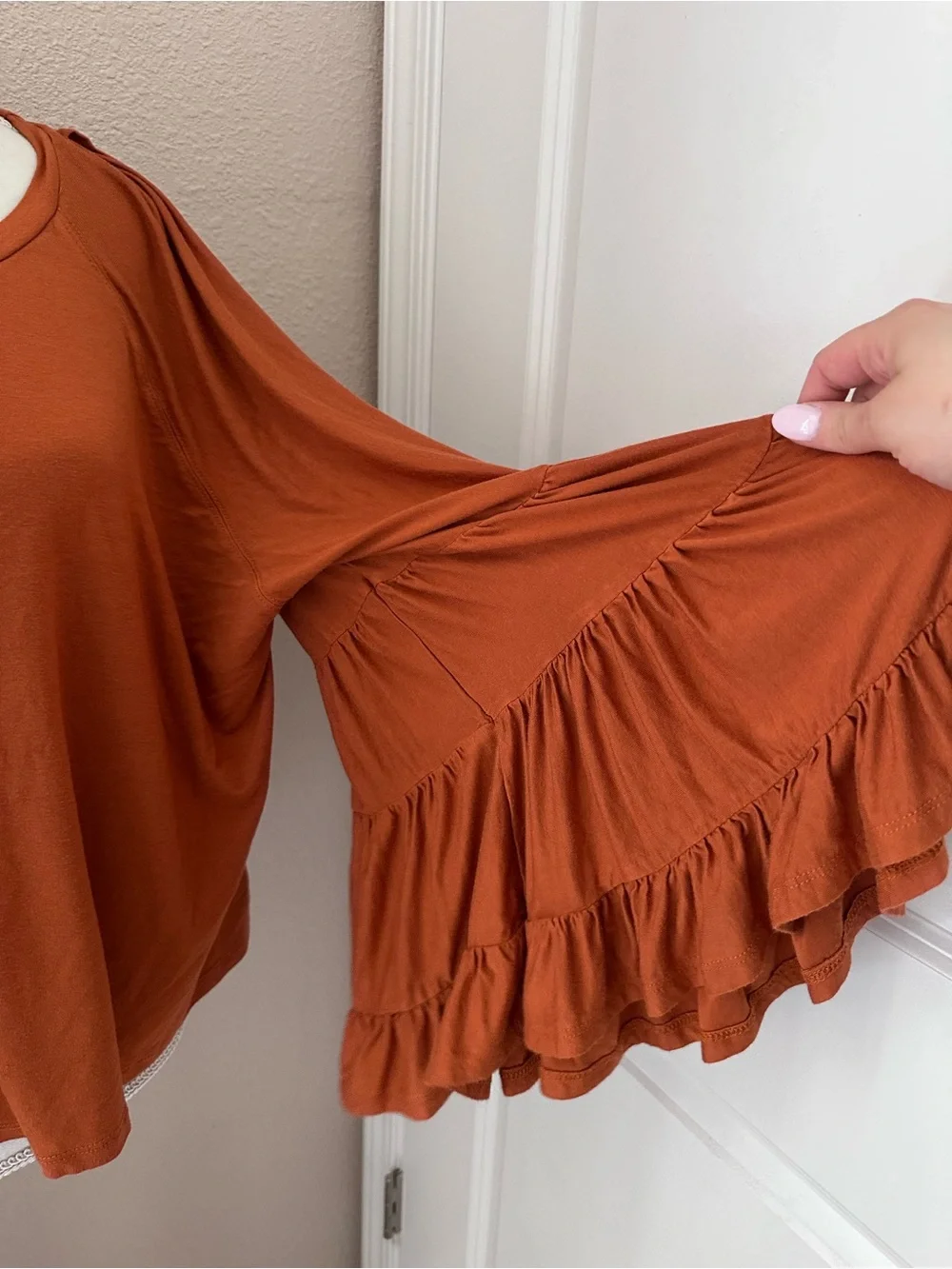 Rust Bell Sleeve Top - Picture 8 of 9
